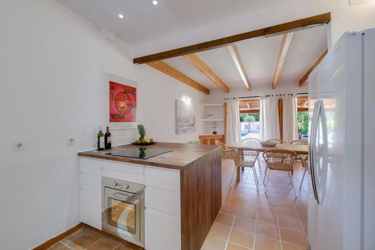 Villa Pinchito Pollenca Holiday home